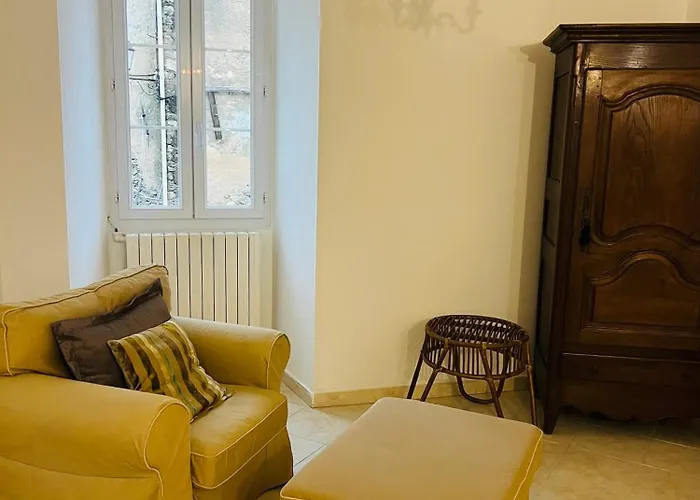 Chez Arlette شقة