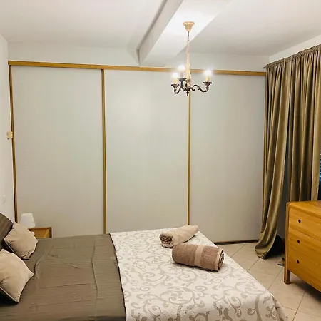 Chez Arlette * Pero-Casevecchie