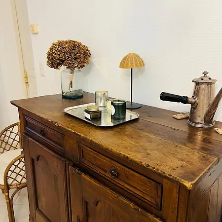 Chez Arlette